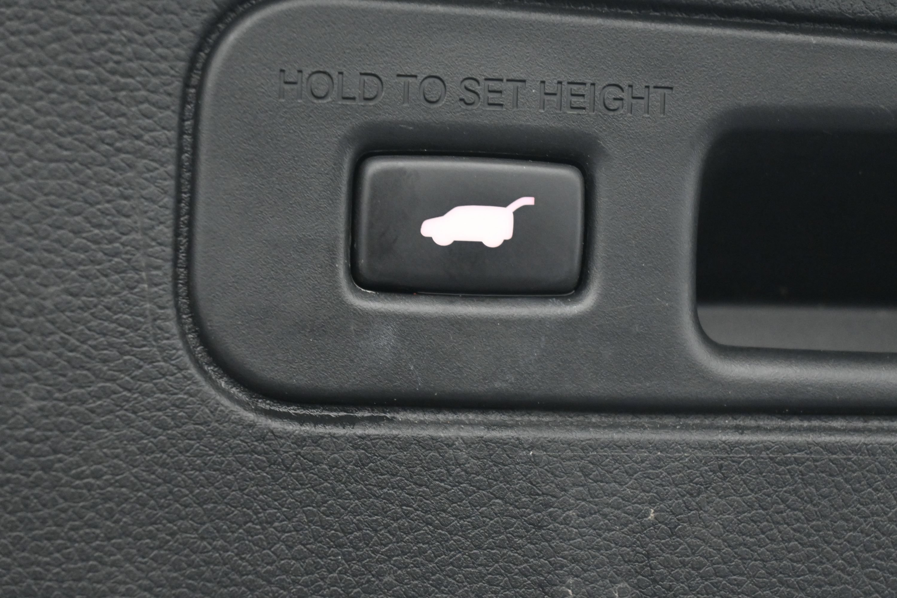 Used 2023 Honda Pilot EX-L image 13