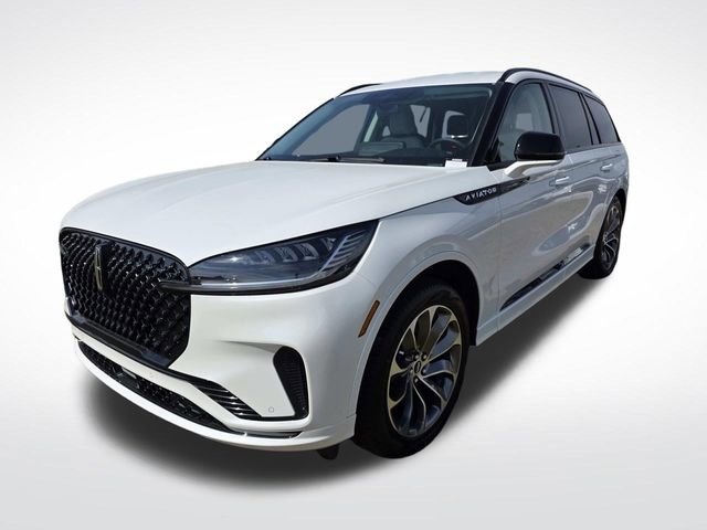 New 2026 Lincoln Aviator 2WD w/ Jet Appearance Package image 5