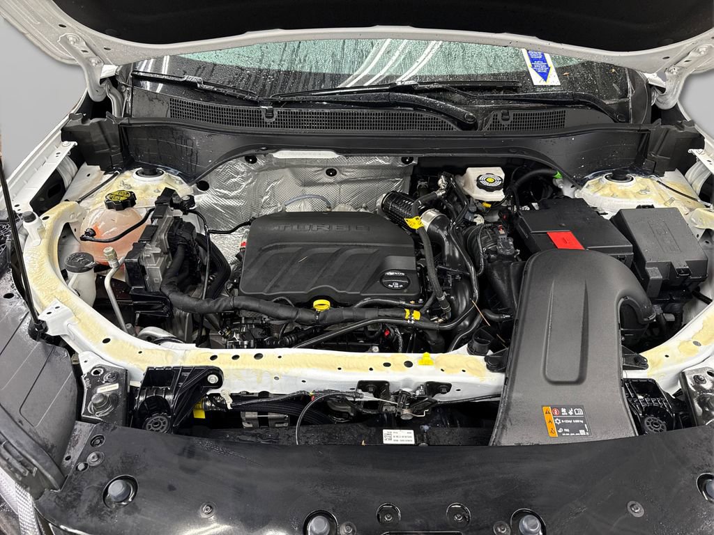 Used 2024 Chevrolet Trax ACTIV w/ Sunroof Package image 13