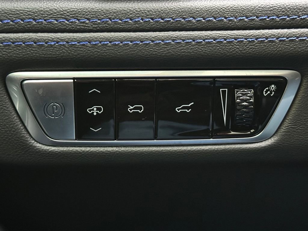 New 2026 Cadillac Escalade IQL Sport 1 image 33