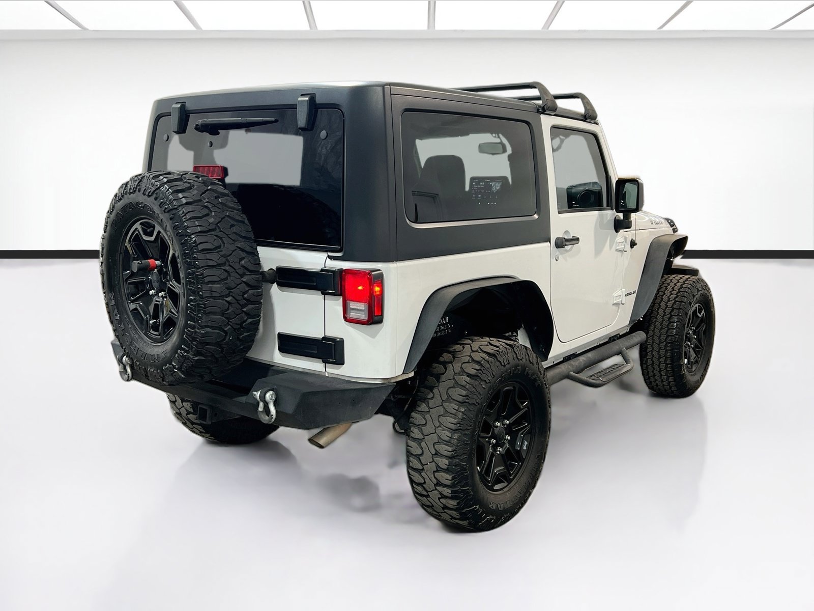 Used 2017 Jeep Wrangler Sport AWD/4WD image 4