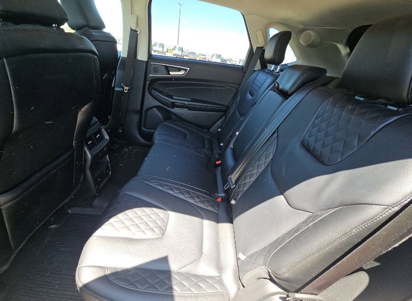 Used 2023 Ford Edge Titanium w/ Equipment Group 301A AWD/4WD image 5
