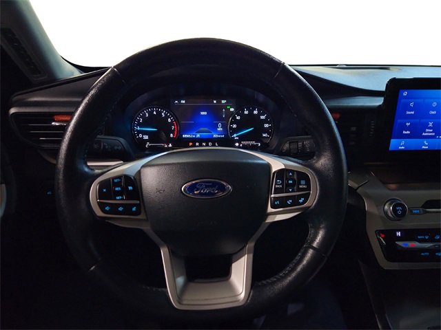 Used 2021 Ford Explorer XLT image 13