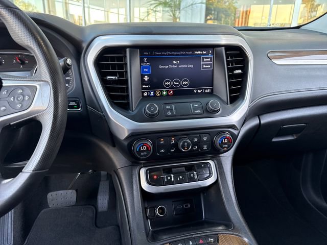 Certified 2023 GMC Acadia SLE image 17