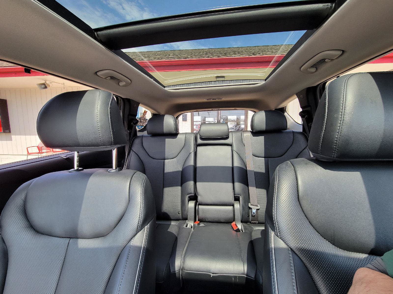 Used 2022 Hyundai Santa Fe SEL w/ Convenience + Premium Package FWD image 24