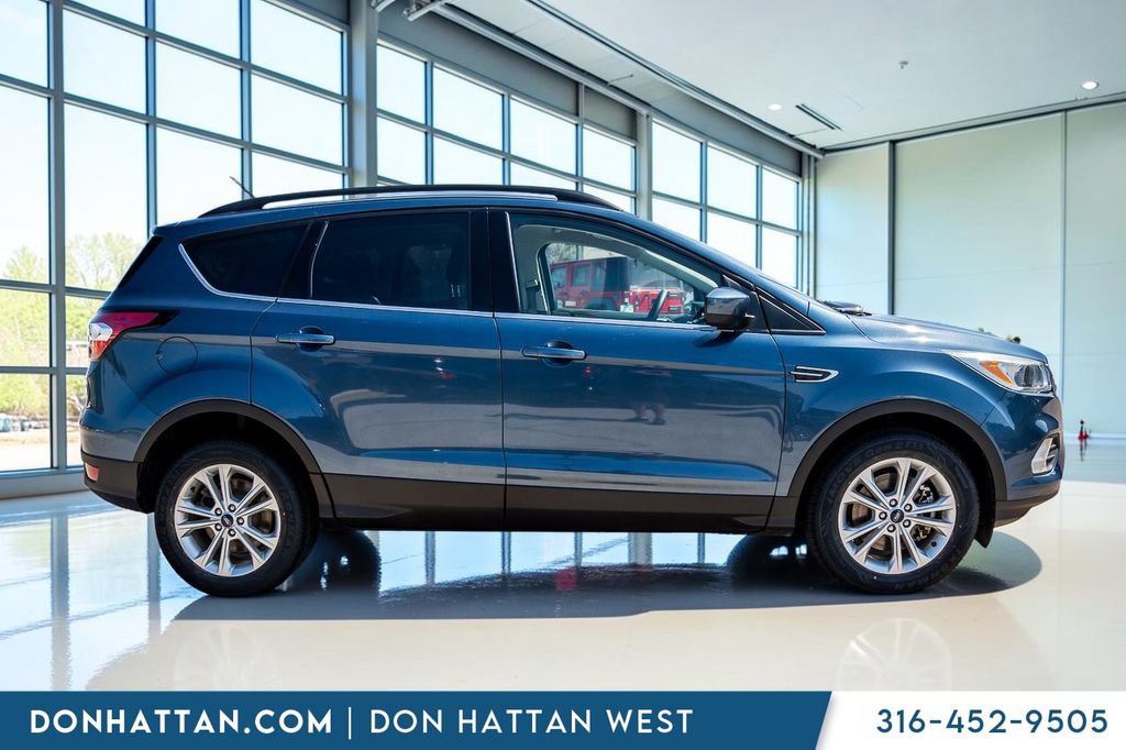 Used 2018 Ford Escape SE AWD/4WD image 25