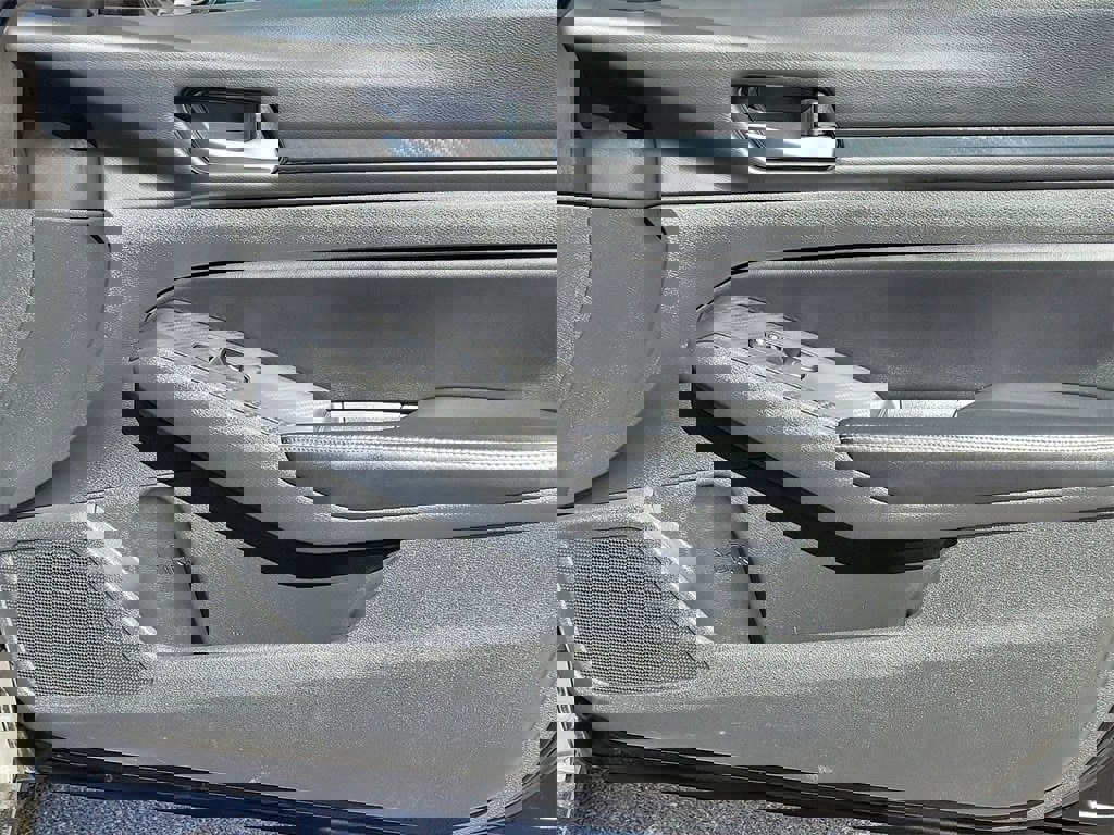 Used 2024 Nissan Altima 2.5 SV image 14