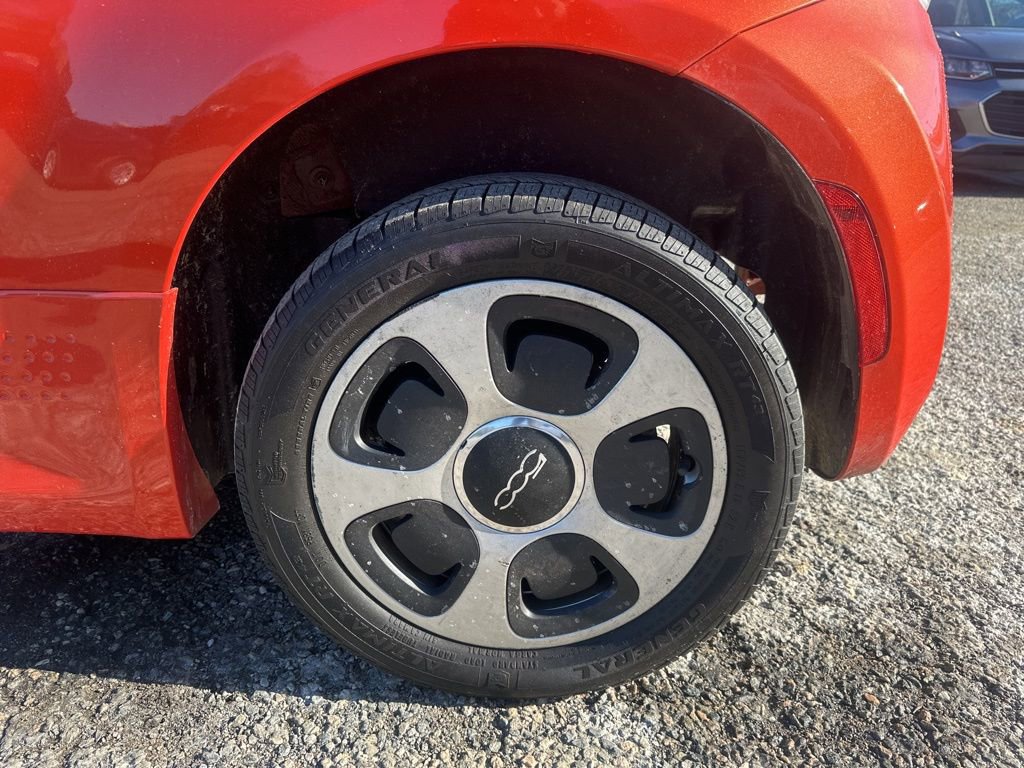 Used 2017 FIAT 500 e image 26