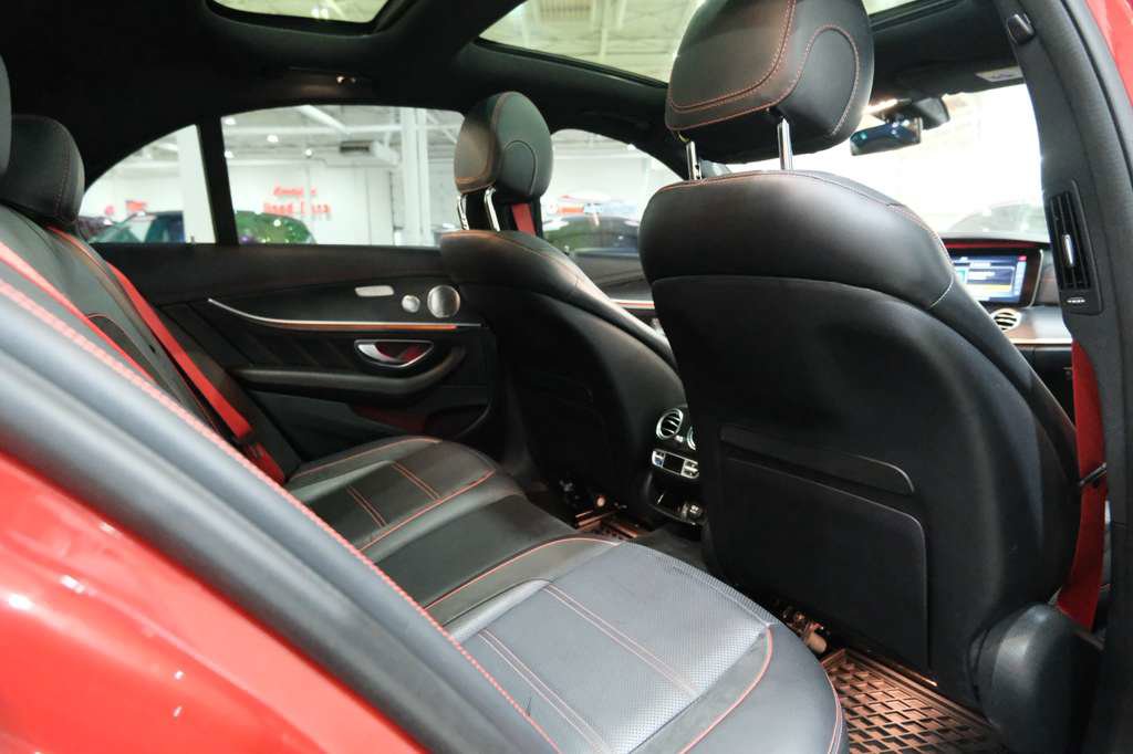 Used 2018 Mercedes-Benz E 43 AMG 4MATIC Sedan image 26