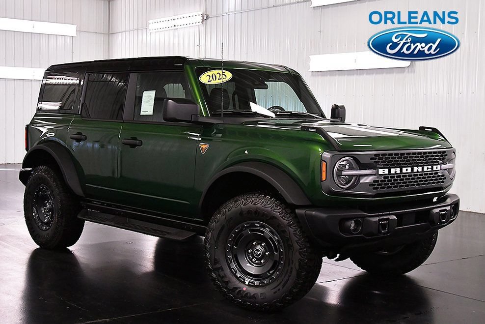 New 2025 Ford Bronco Badlands w/ Sasquatch Package AWD/4WD video 1