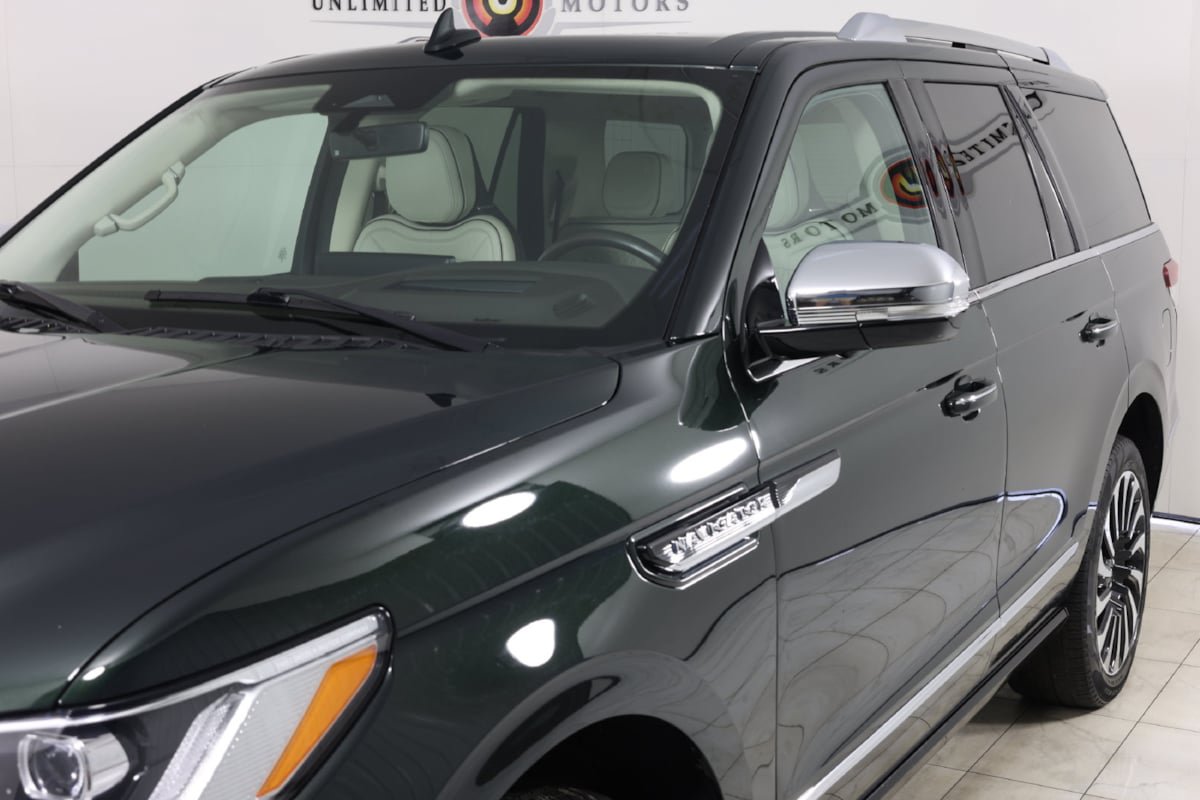 Used 2024 Lincoln Navigator Black Label AWD/4WD image 54