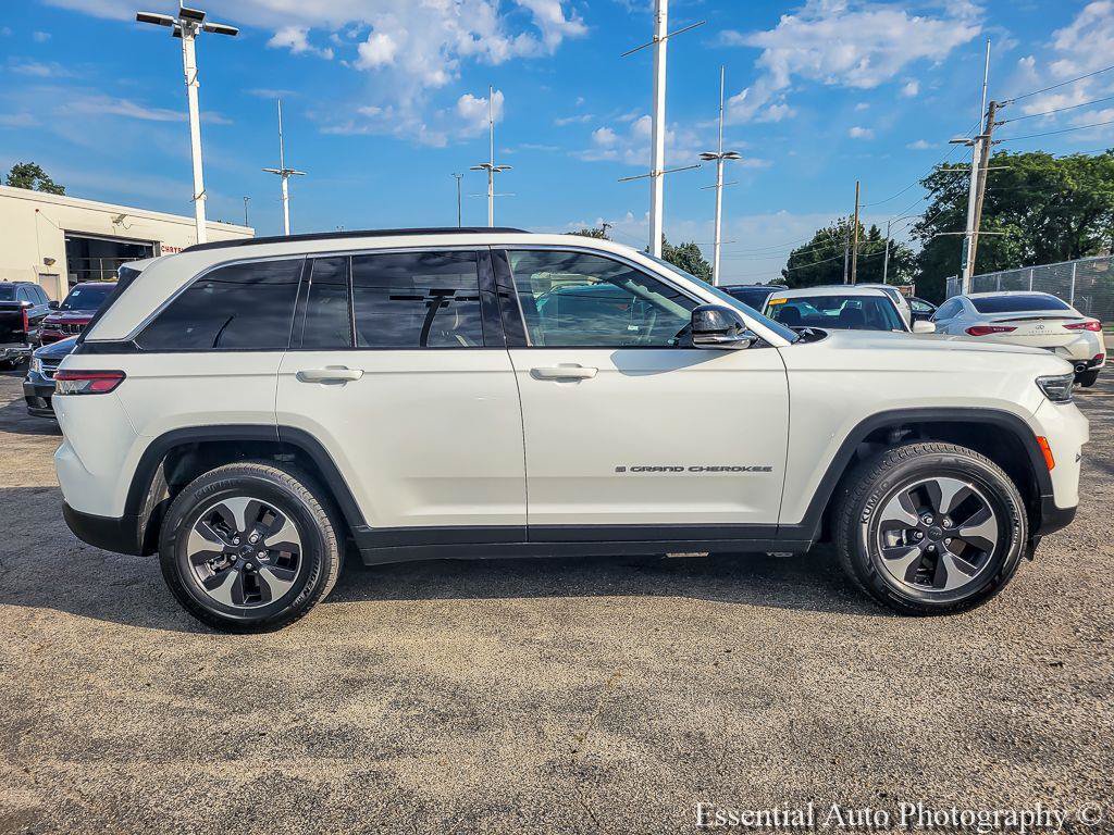 Certified 2024 Jeep Grand Cherokee Limited 4xe AWD/4WD image 15