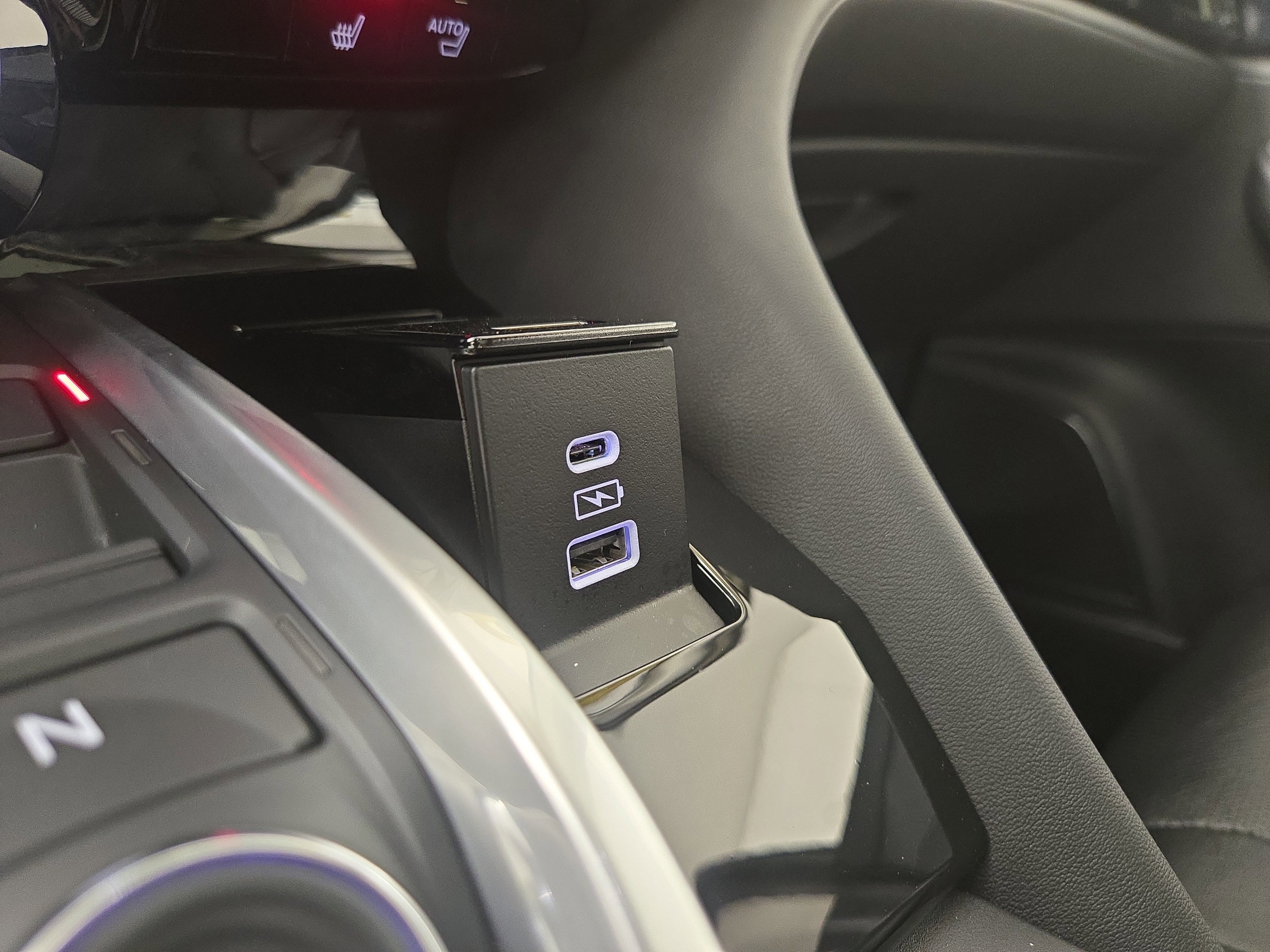 Used 2024 Acura MDX SH-AWD w/ Technology Package image 29