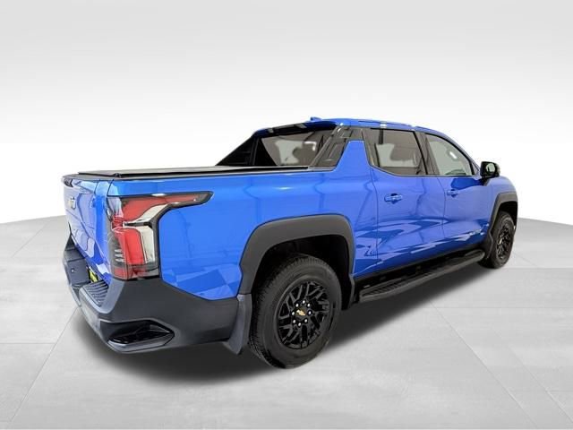 Used 2025 Chevrolet Silverado EV LT image 7