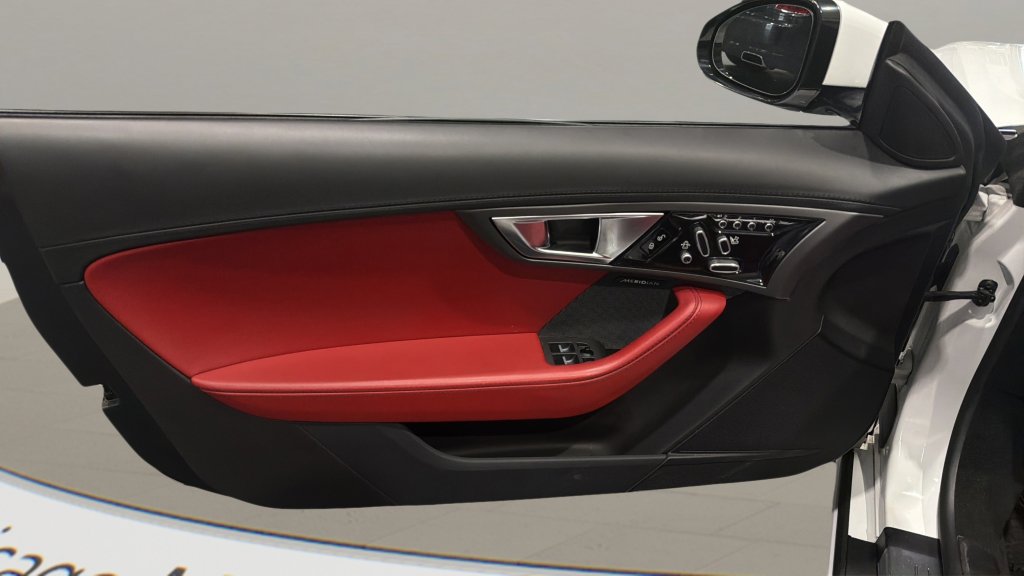 Used 2014 Jaguar F-TYPE S RWD image 19