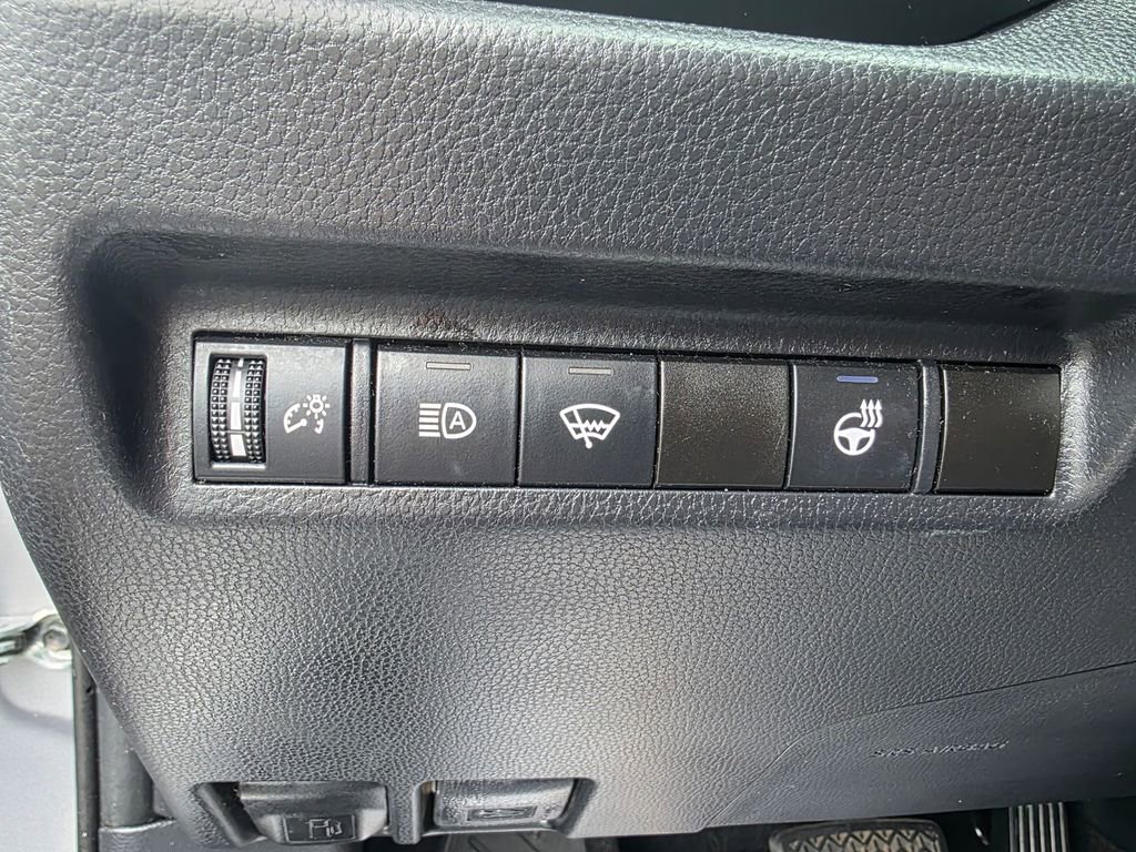 Used 2021 Toyota RAV4 XLE w/ XLE Grade Weather Package image 24