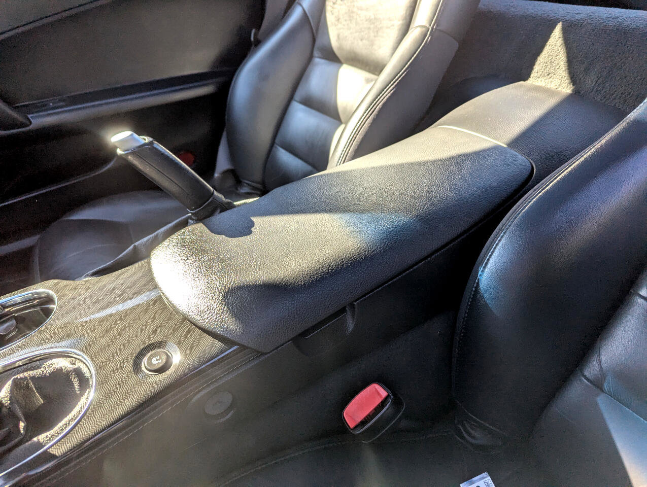 Used 2005 Chevrolet Corvette Coupe w/ Preferred Equipment Group image 21