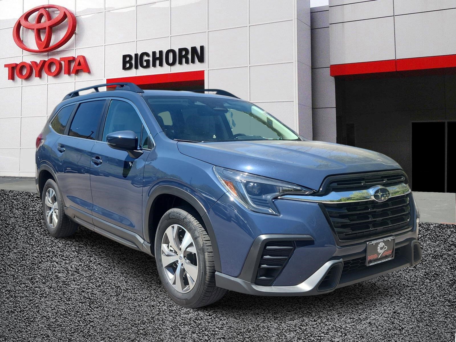 Used 2024 Subaru Ascent Premium w/ Convenience Package AWD/4WD image 1