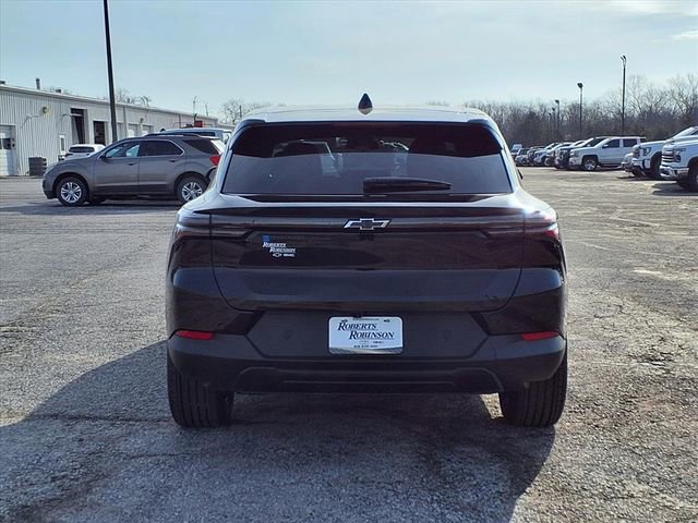 New 2026 Chevrolet Equinox EV LT w/ Comfort Package AWD/4WD image 4