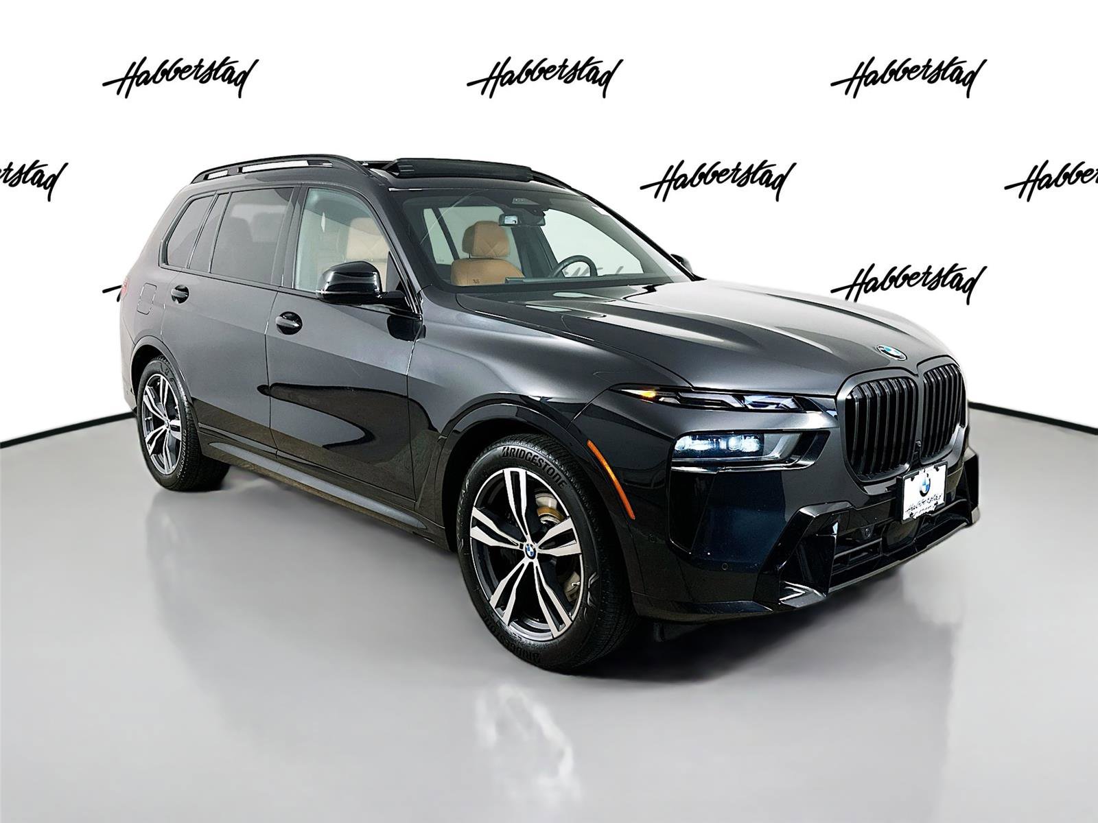 Used 2023 BMW X7 xDrive40i w/ M Sport Package image 3