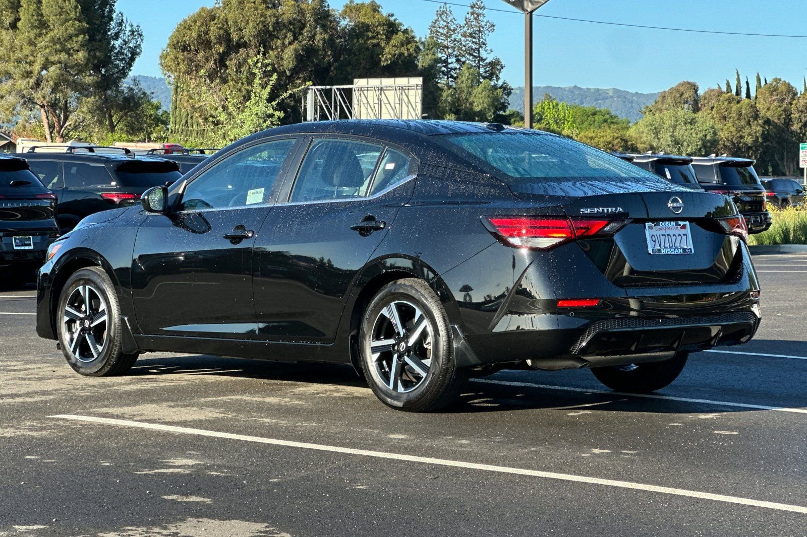 Certified 2025 Nissan Sentra SV w/ Trunk Package image 6