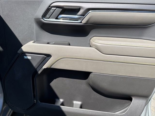 Used 2024 Chevrolet Silverado 1500 ZR2 w/ Technology Package image 31