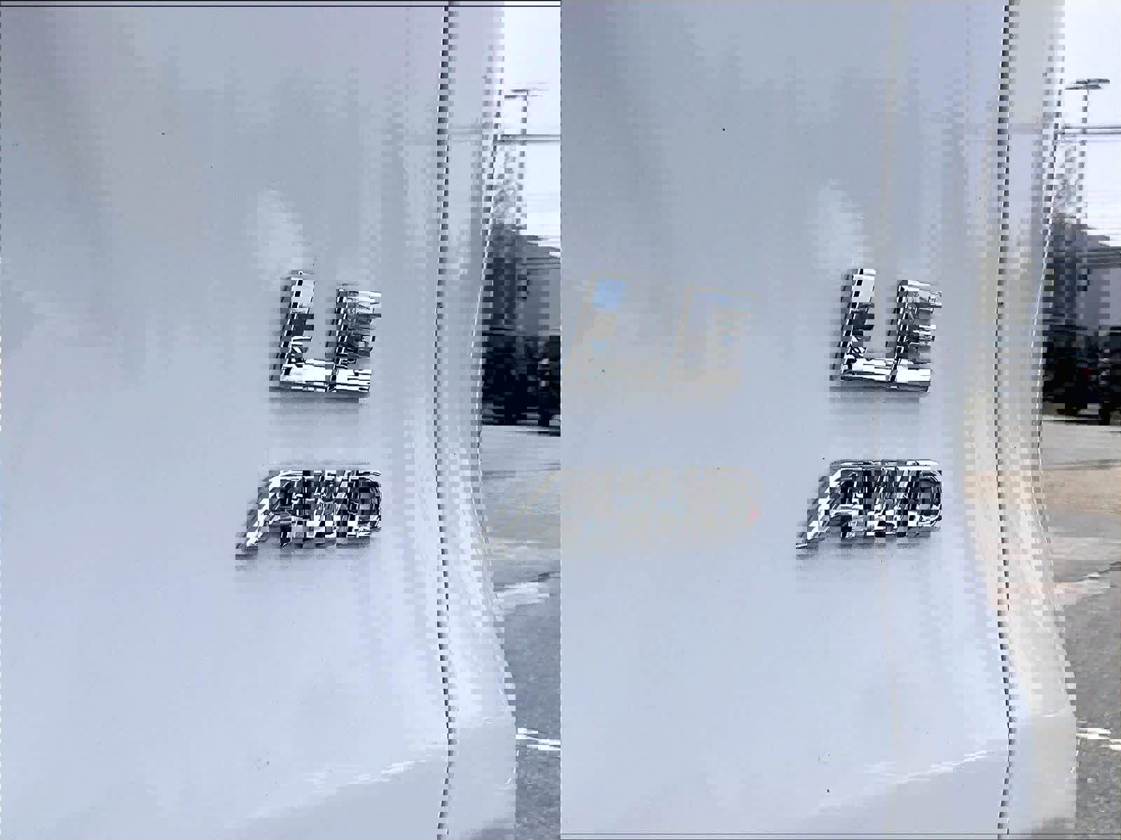 Used 2019 Toyota RAV4 LE image 28