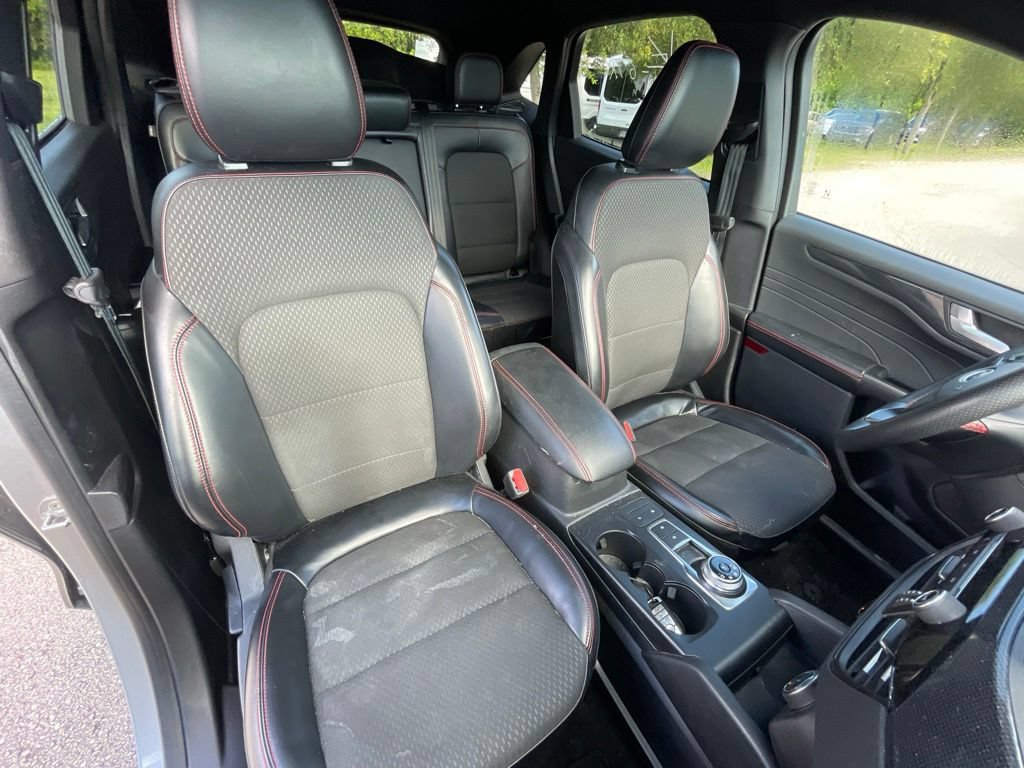 Used 2024 Ford Escape ST-Line AWD/4WD image 10