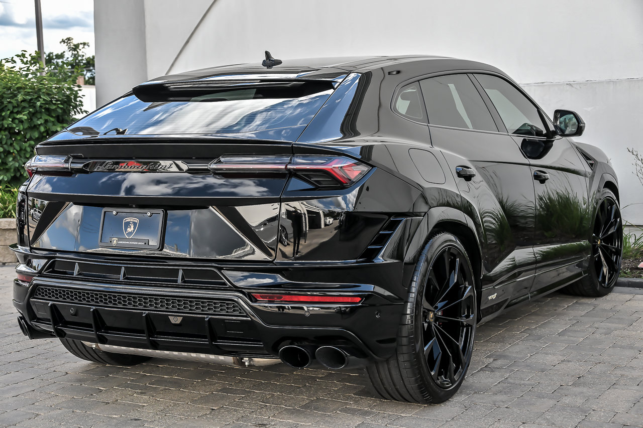Used 2024 Lamborghini Urus S AWD/4WD image 43