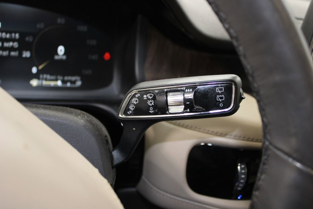 Used 2023 Lincoln Aviator Reserve w/ Equipment Group 201A image 27