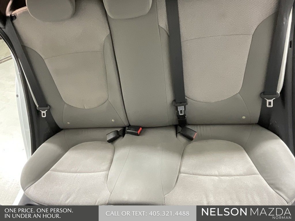 Used 2014 Hyundai Accent GS image 26