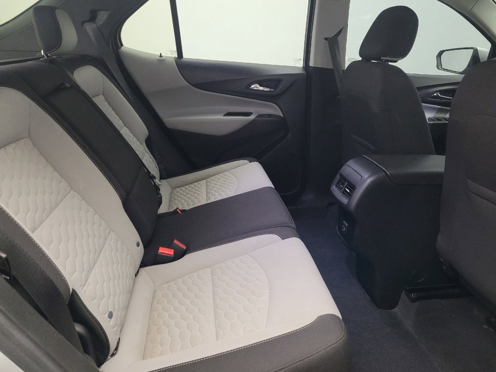 Used 2020 Chevrolet Equinox LT image 19