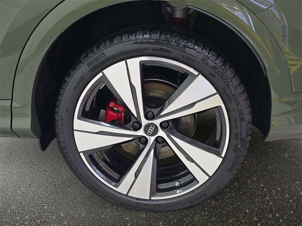 New 2025 Audi SQ5 Prestige image 34