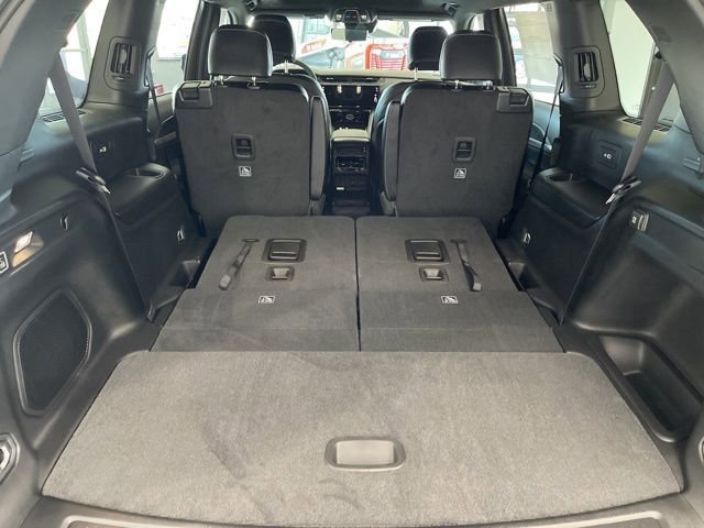 New 2026 Jeep Grand Cherokee L Limited image 11