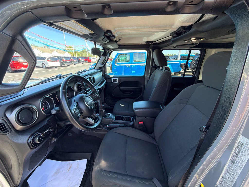 Used 2020 Jeep Wrangler Unlimited Sport AWD/4WD image 24