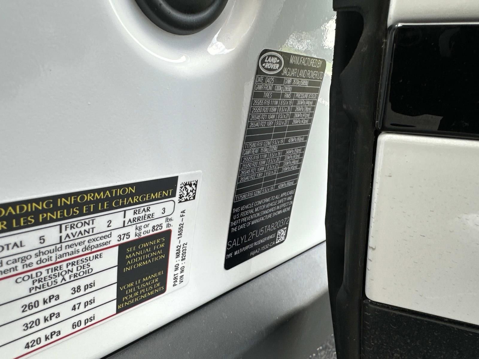 New 2026 Land Rover Range Rover Velar Dynamic SE image 22