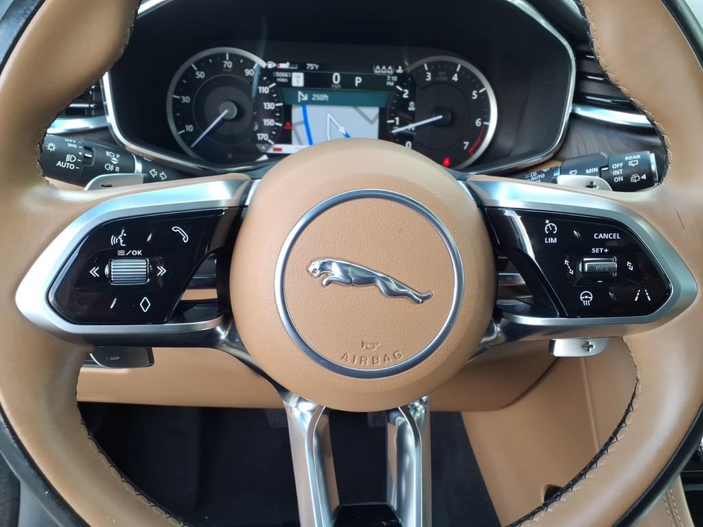 Used 2023 Jaguar F-PACE S AWD/4WD image 30