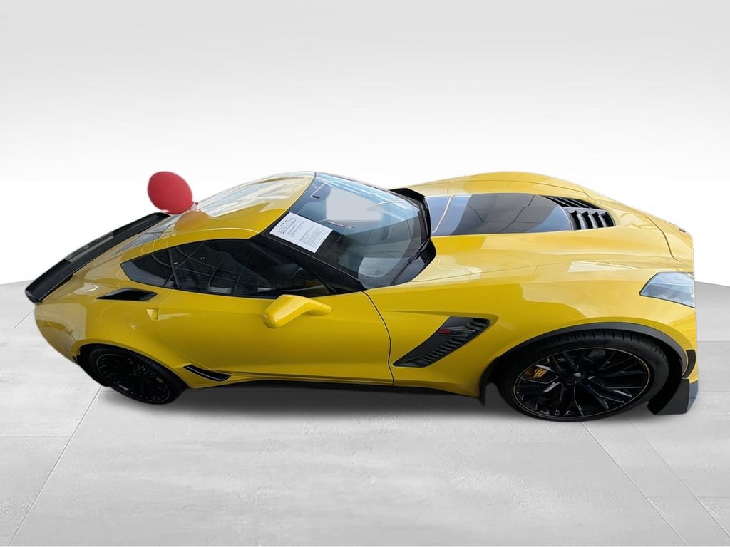 Used 2016 Chevrolet Corvette Z06 w/ 3LZ Preferred Equipment Group RWD image 9