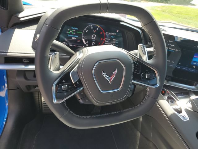 Used 2025 Chevrolet Corvette Stingray Convertible w/ 1LT RWD image 10