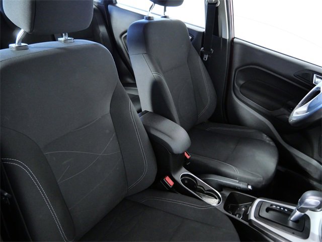 Used 2016 Ford Fiesta SE image 12