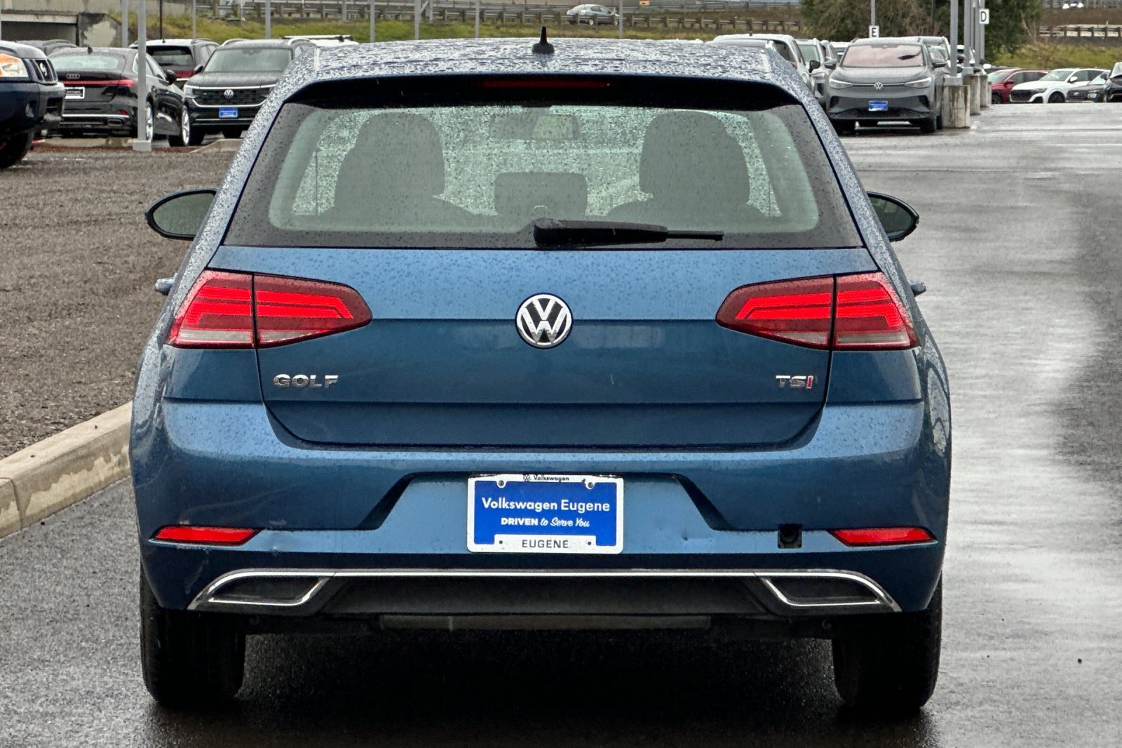 Used 2018 Volkswagen Golf S image 4