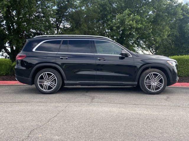 Certified 2025 Mercedes-Benz GLS 450 4MATIC image 2