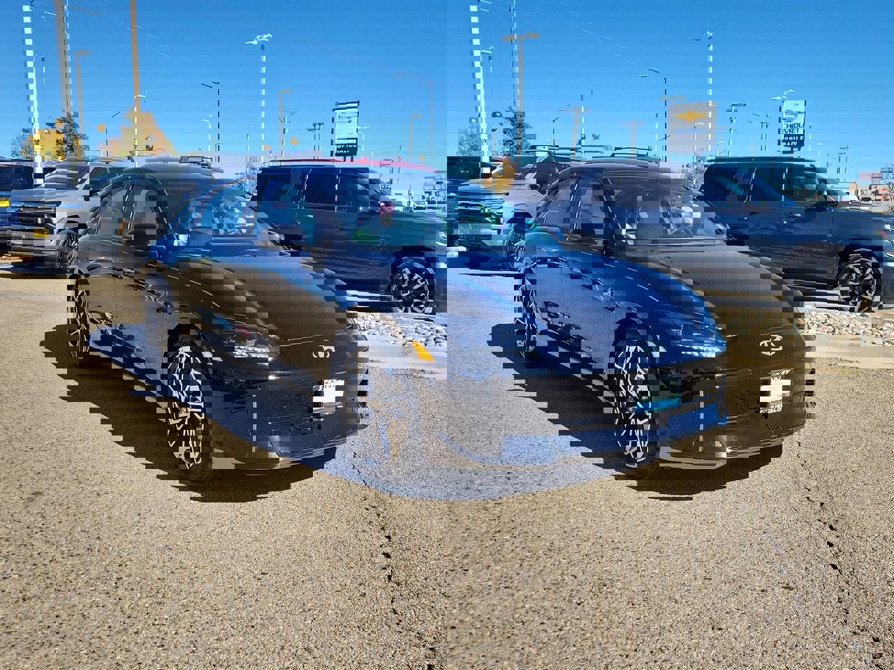 Used 2025 Hyundai Ioniq 6 SEL image 2