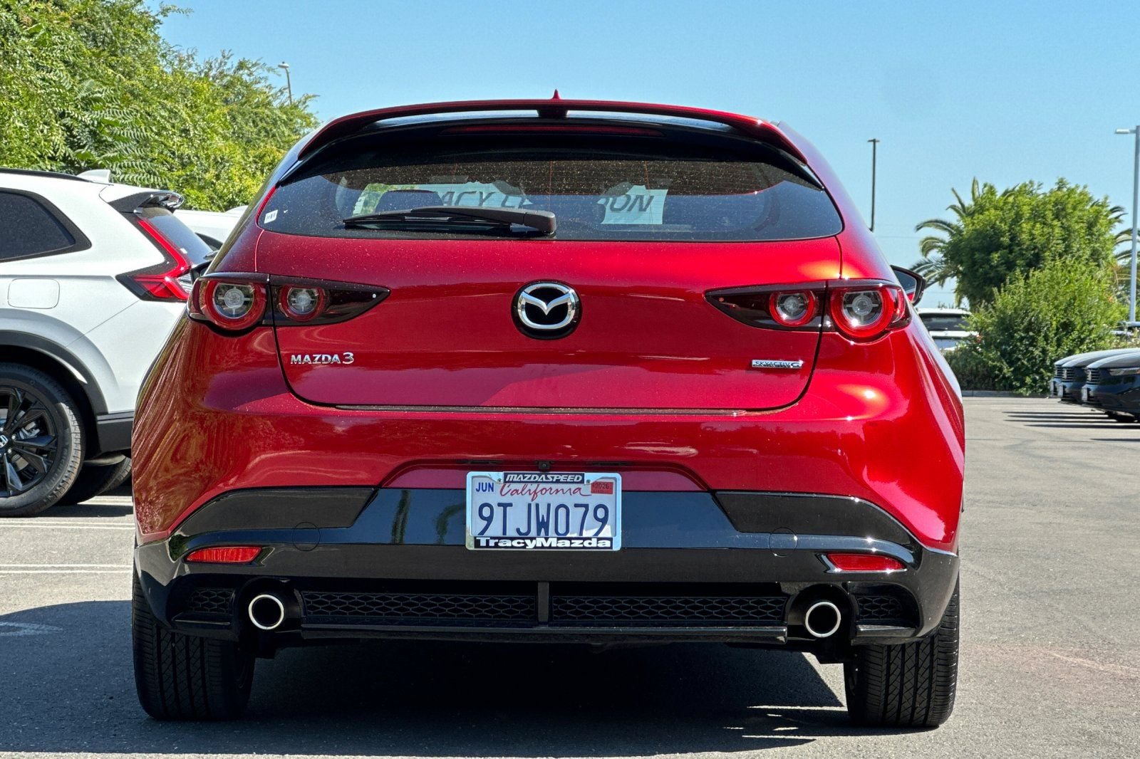 Certified 2025 MAZDA MAZDA3 2.5 S Hatchback w/ Appearance Package FWD image 6
