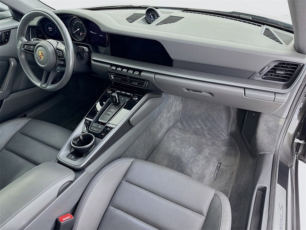 Used 2020 Porsche 911 Carrera S image 30