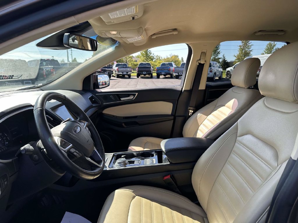 Certified 2019 Ford Edge SEL w/ Equipment Group 201A AWD/4WD image 10
