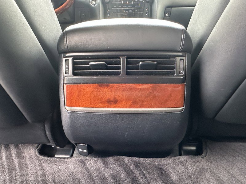 Used 2019 Lexus LX 570 4WD w/ Luxury Package image 23