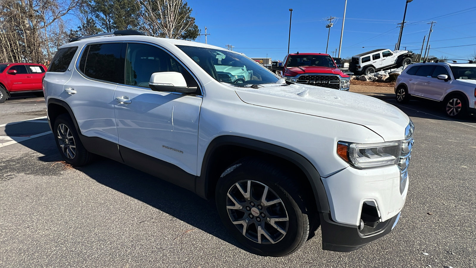 Used 2023 GMC Acadia SLT image 5