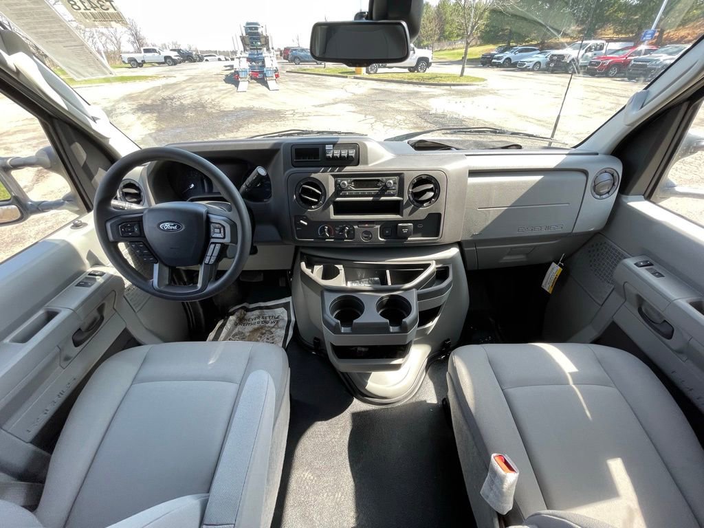 New 2026 Ford E-350 and Econoline 350 Super Duty w/ Power Equipment Group image 30