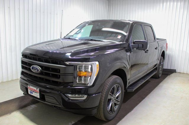 Used 2022 Ford F150 Lariat image 3